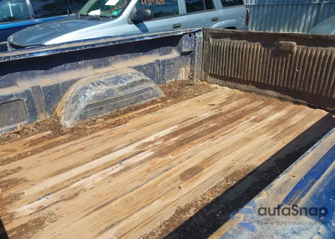 2003 Chevrolet Silverado 1500 Work Truck from USA, damaged, VIN 2GCEC19X731377274